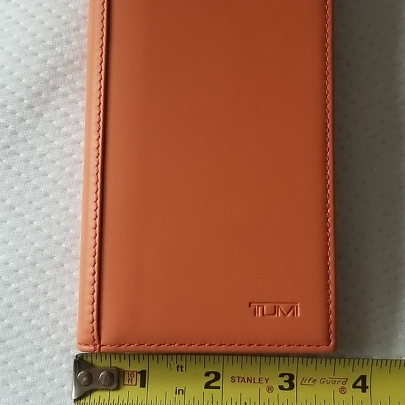 tumi leather notebook